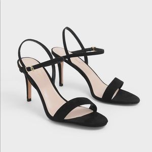 NEW Classic black heels